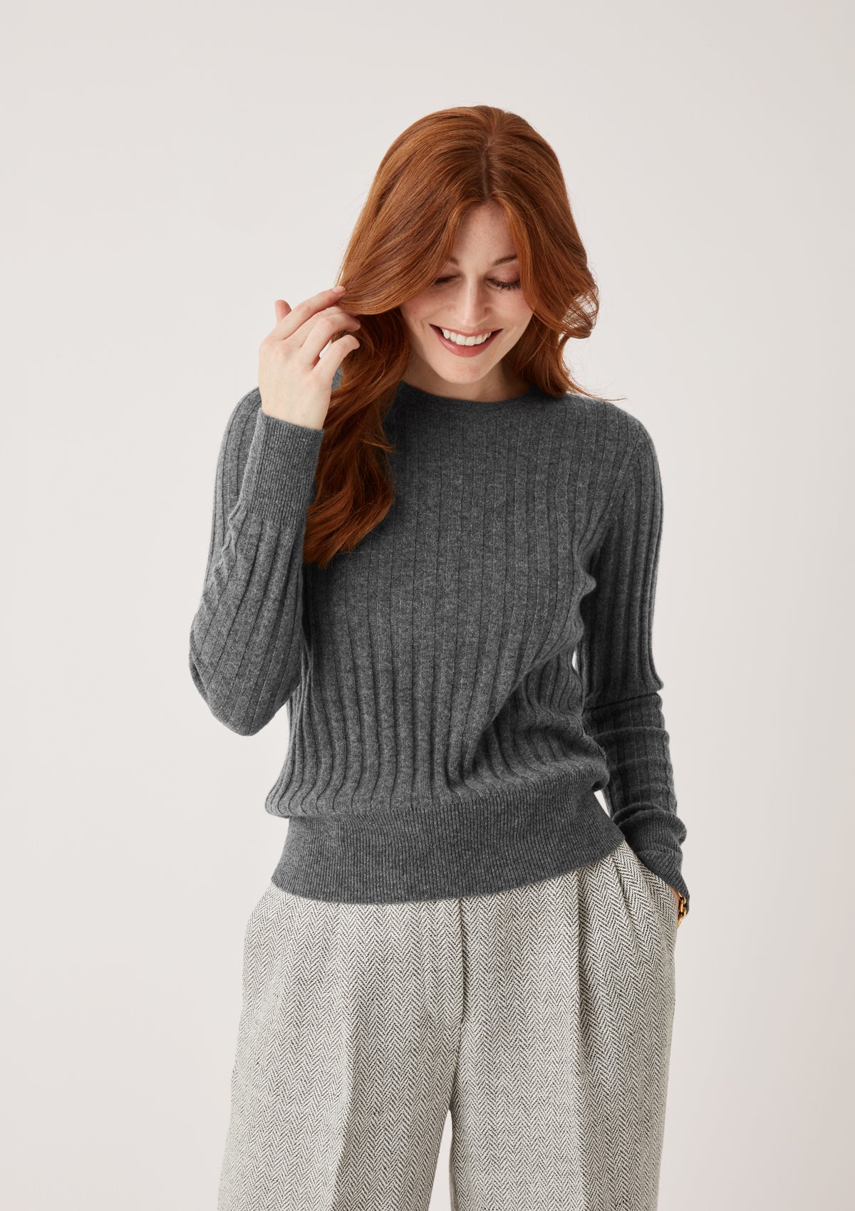 Cashmere Wide Rib Sweater in Pewter Grey