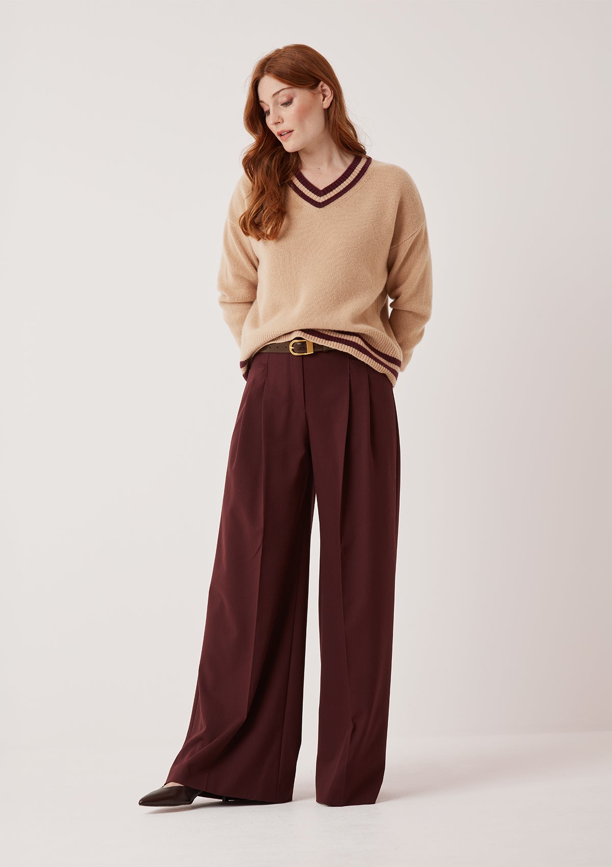 Striped Tipped V Neck Lofty Sweater in Chanterelle