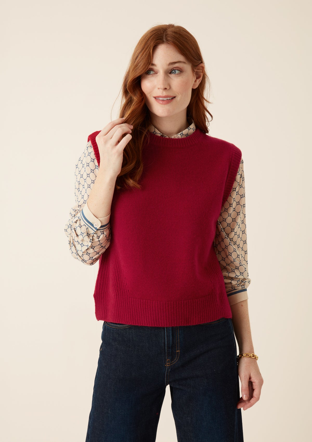 Ribbed Detail Tank Sweater in Garnet Red