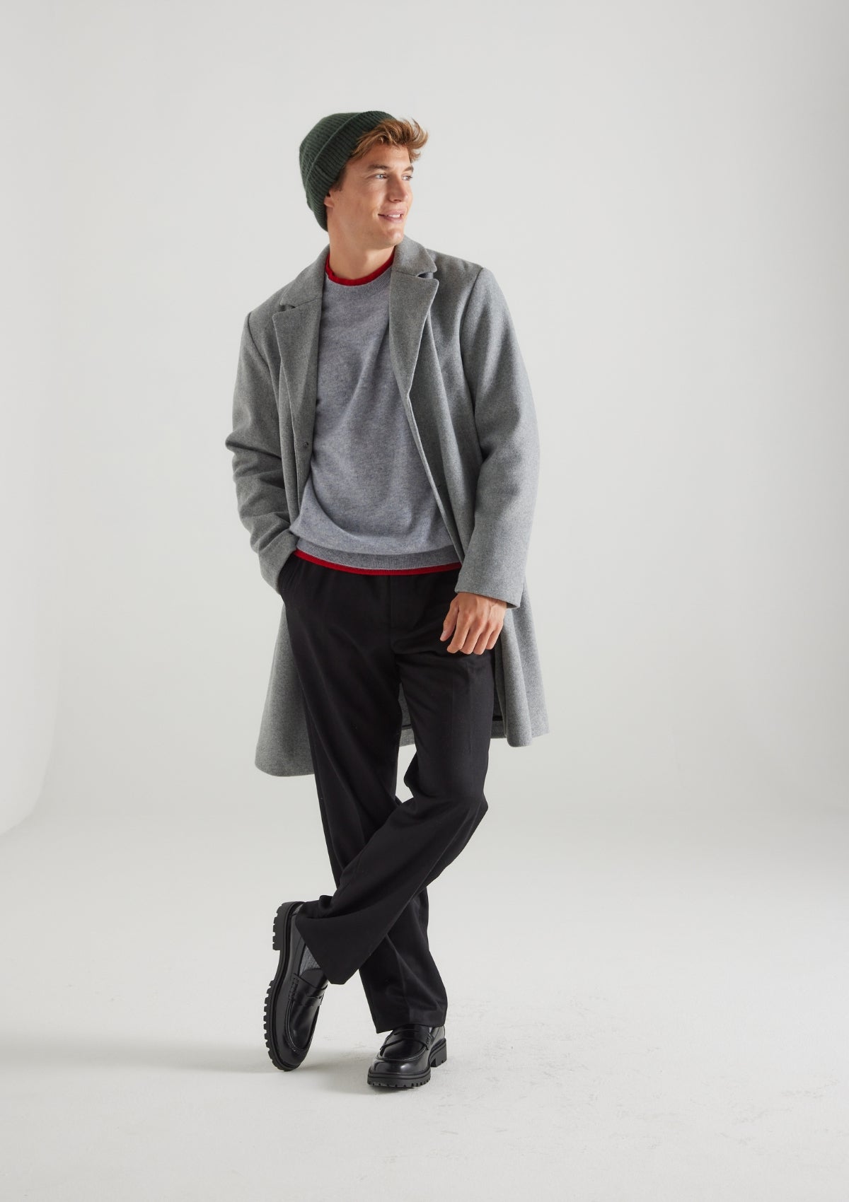 Mens Cashmere Crew Neck Sweater in Quarry Grey