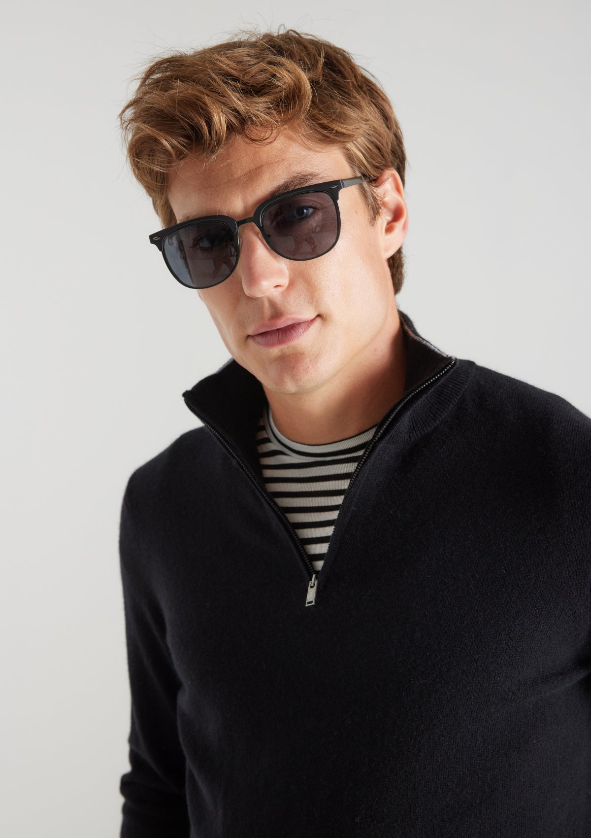 Mens Cashmere Half Zip Sweater in Black