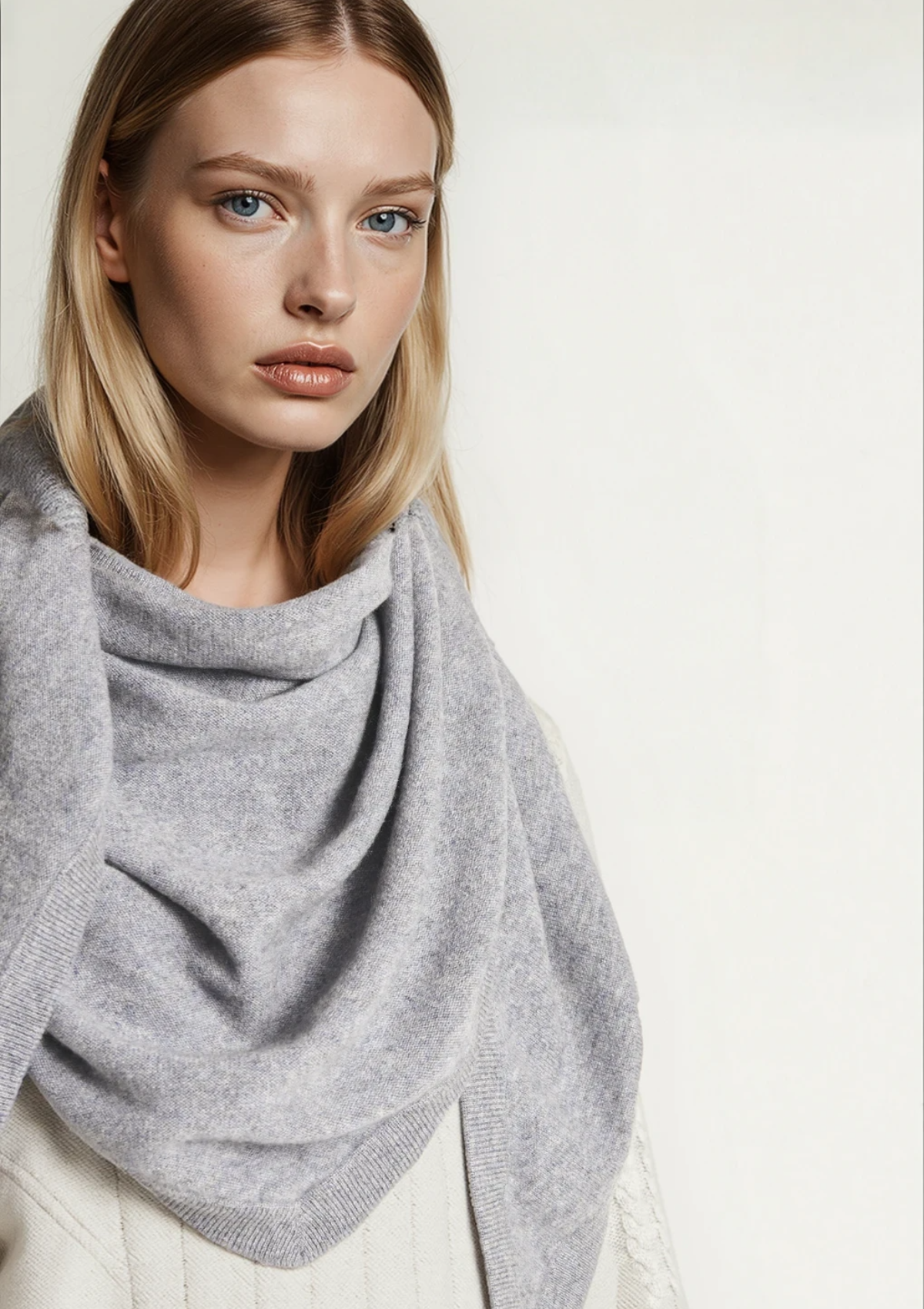 Cashmere Triangle Scarf in Monument Grey