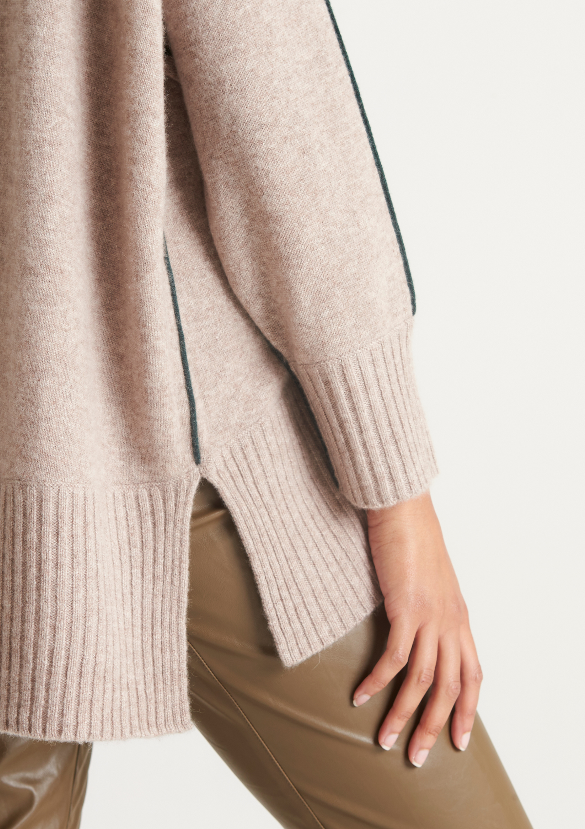 Contrast Trim Polo Neck Sweater in Brown/Green
