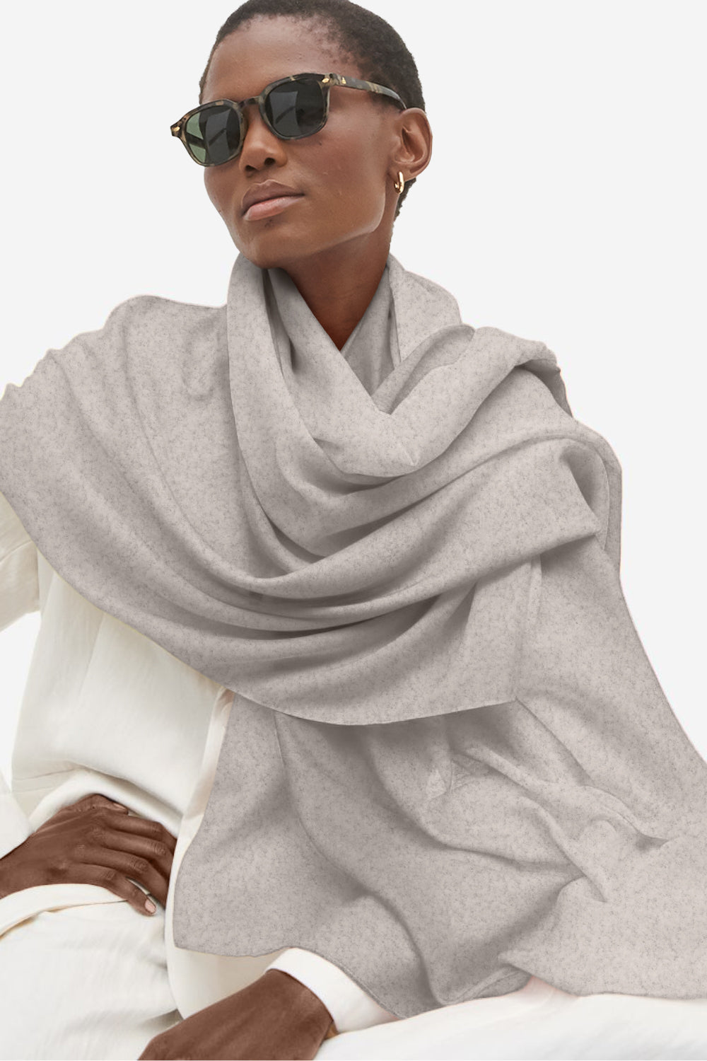 grey fine scarf