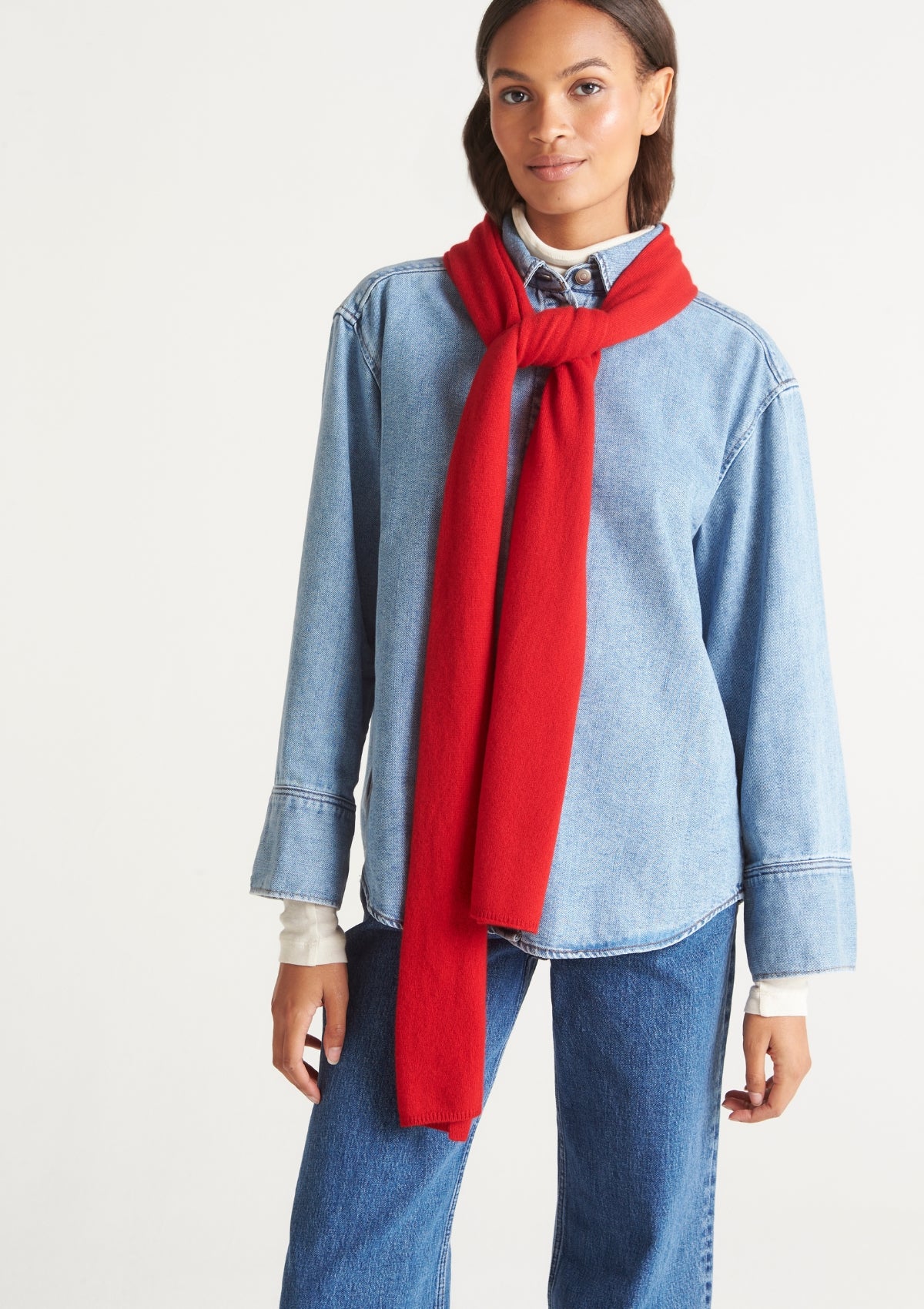 Lofty Cashmere Scarf in Postbox Red