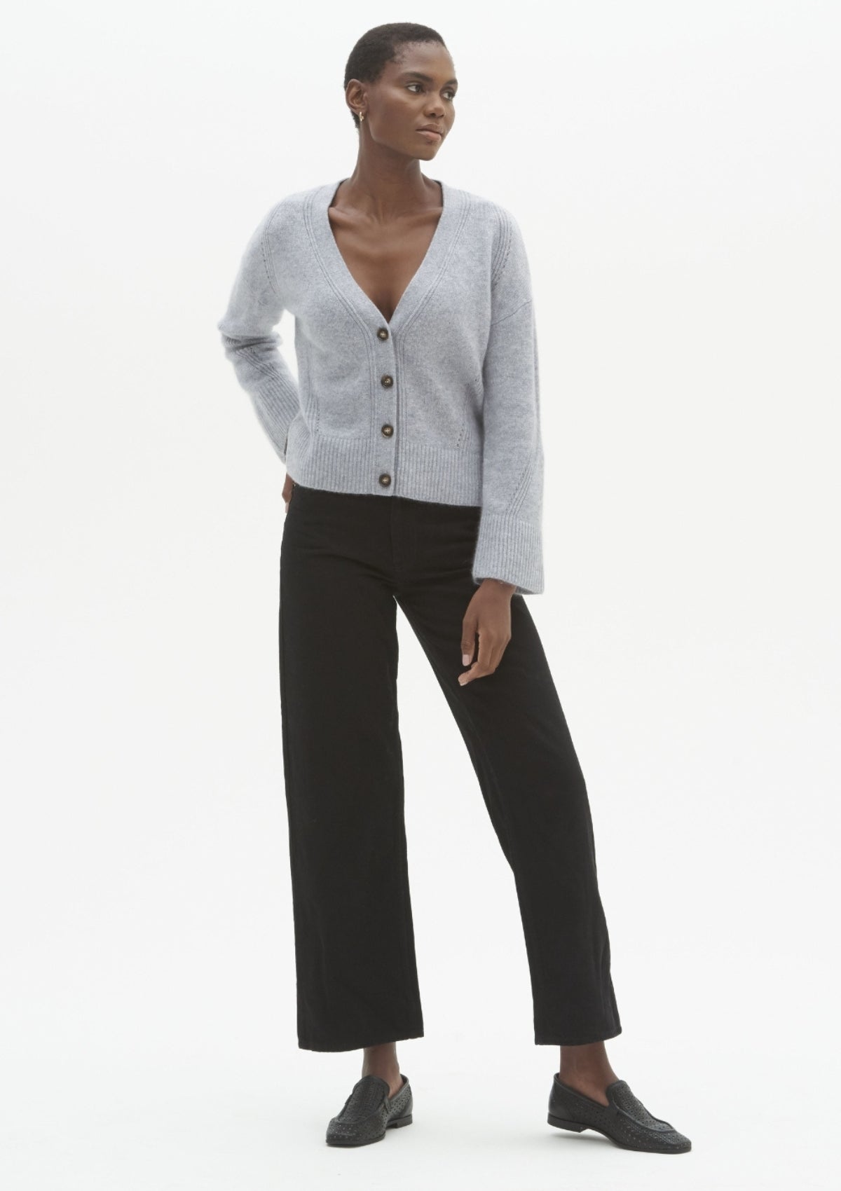 Lofty Cashmere Cardigan in Quarry Grey