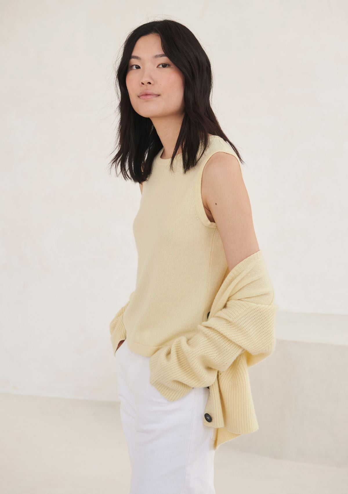 Fine Cashmere Tank in Lemonade Yellow