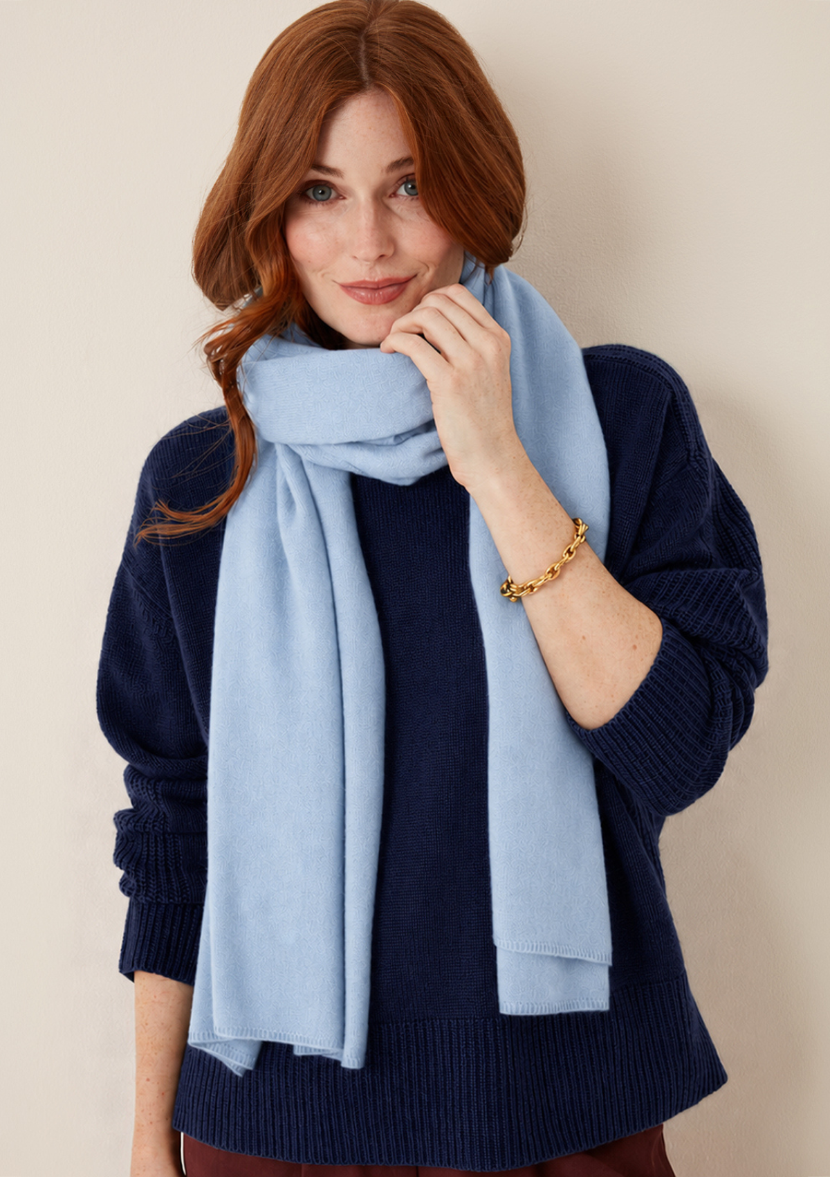 Cashmere Lofty Blanket Scarf in Whisper Blue