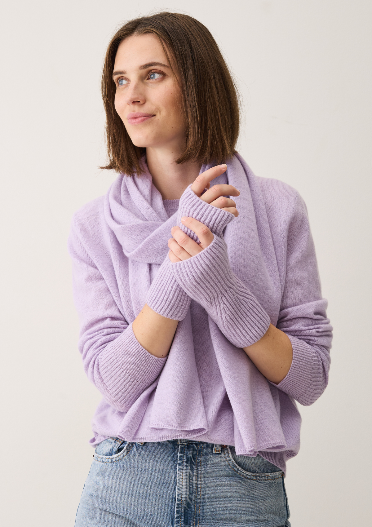 Cashmere Mitt in Siberian Lilac