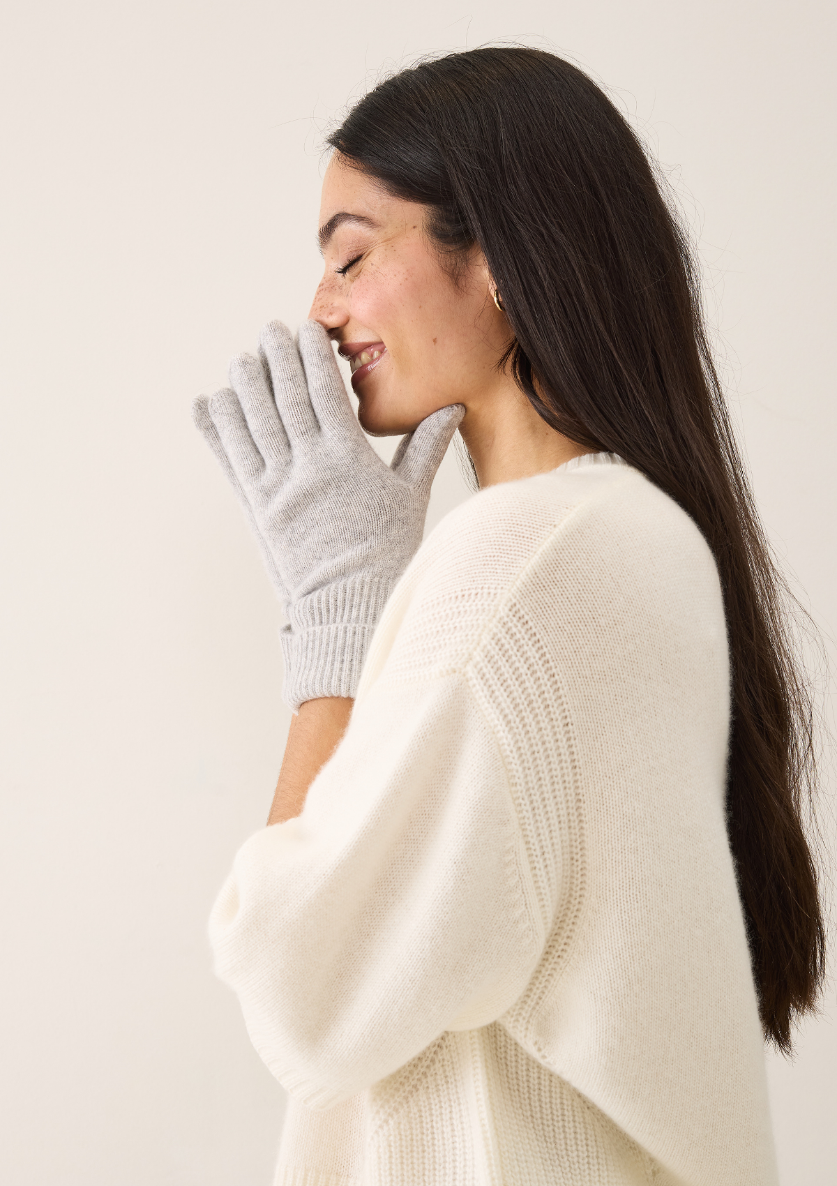Cashmere Glove in Foggy Grey