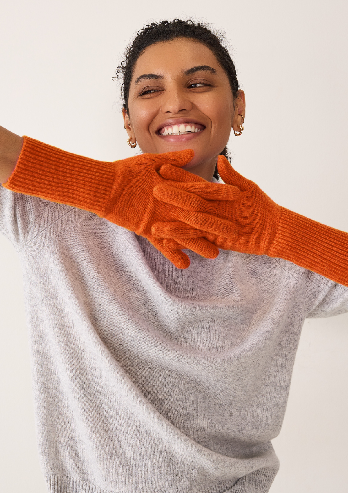 Cashmere Glove in Marmalade Orange