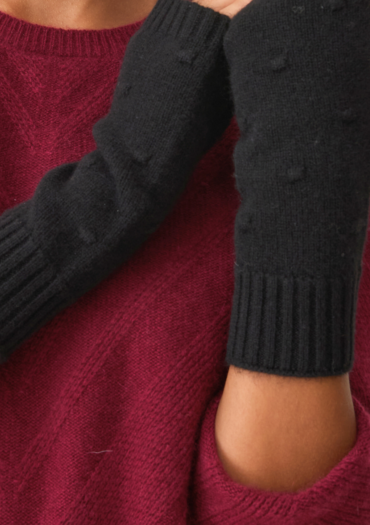Bobble Mitts in Black