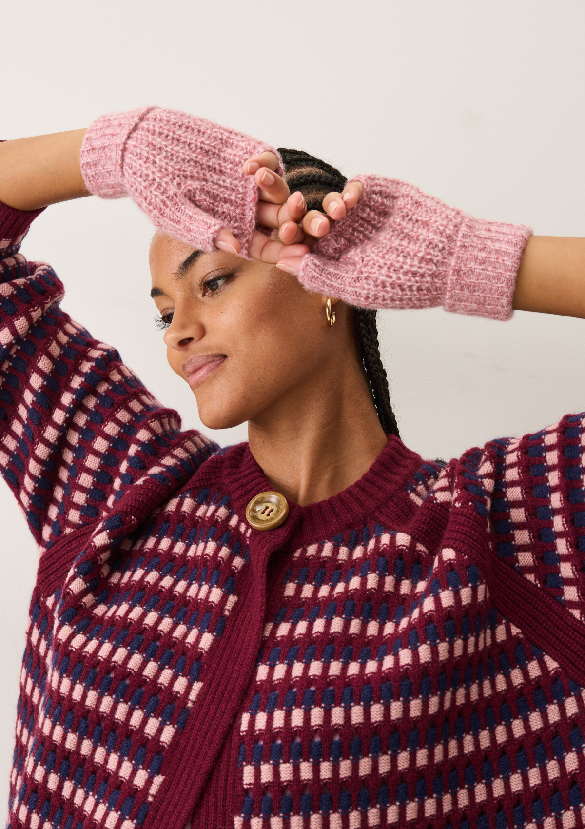 Silk & Cashmere Cable Mitt in Sugary Pink