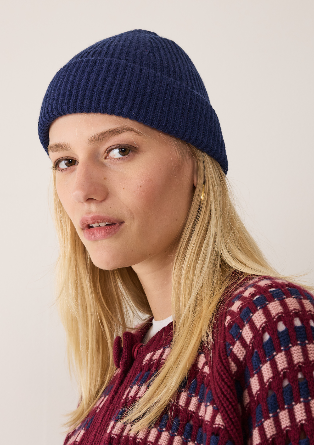 Cashmere Beanie in Midnight Blue