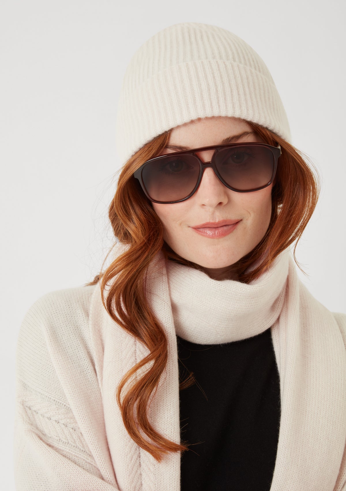 New Cashmere Beanie in Feather