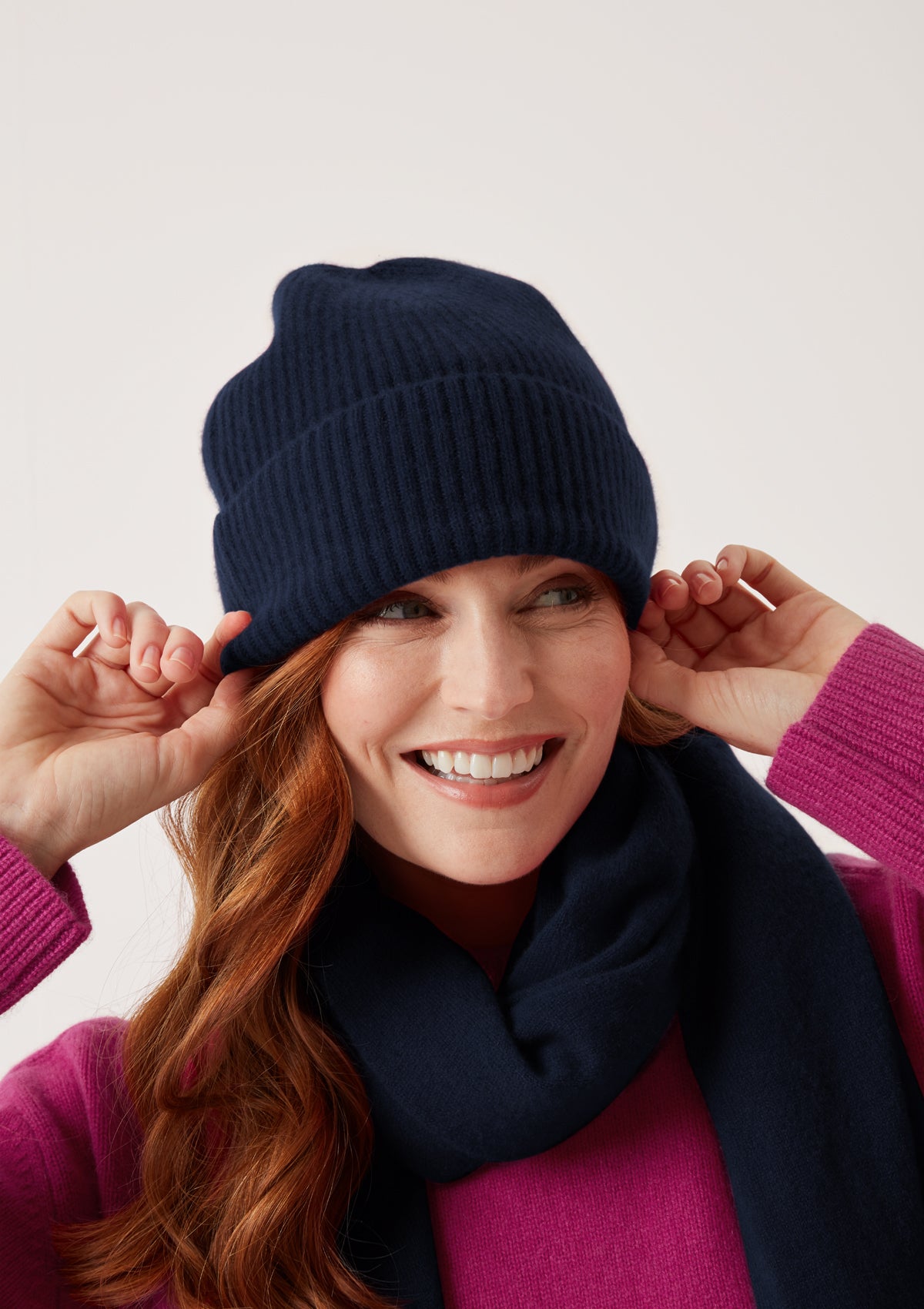 New Cashmere Beanie in Midnight Blue