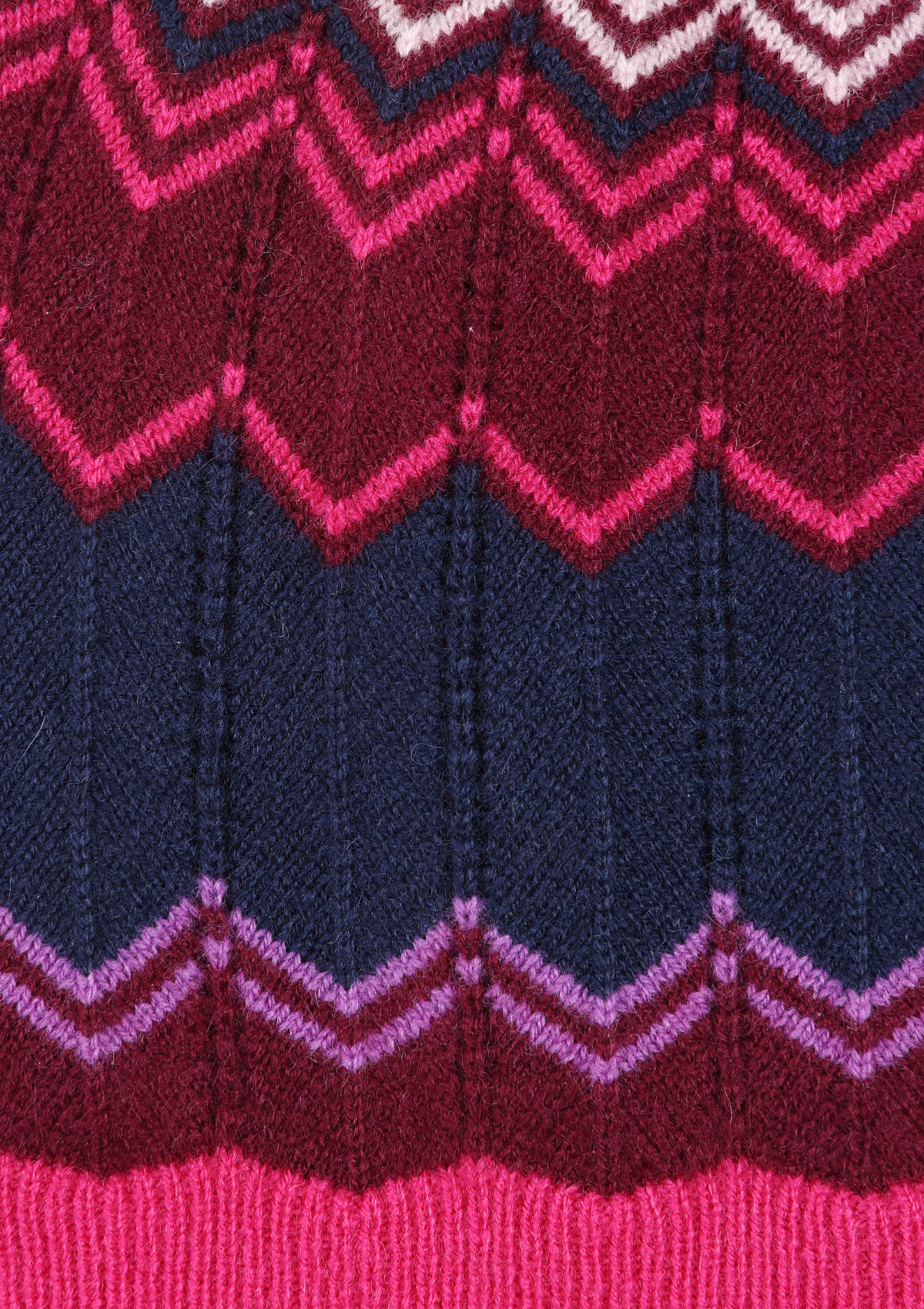 Chevron Stitch Hat in Pink & Navy Mix