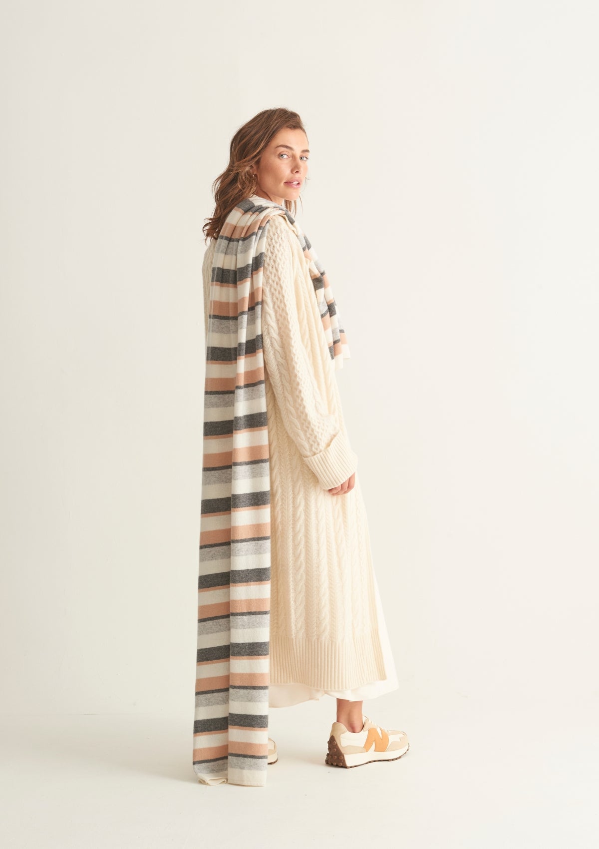 Cashmere Lofty Blanket Scarf in Natural Stripe