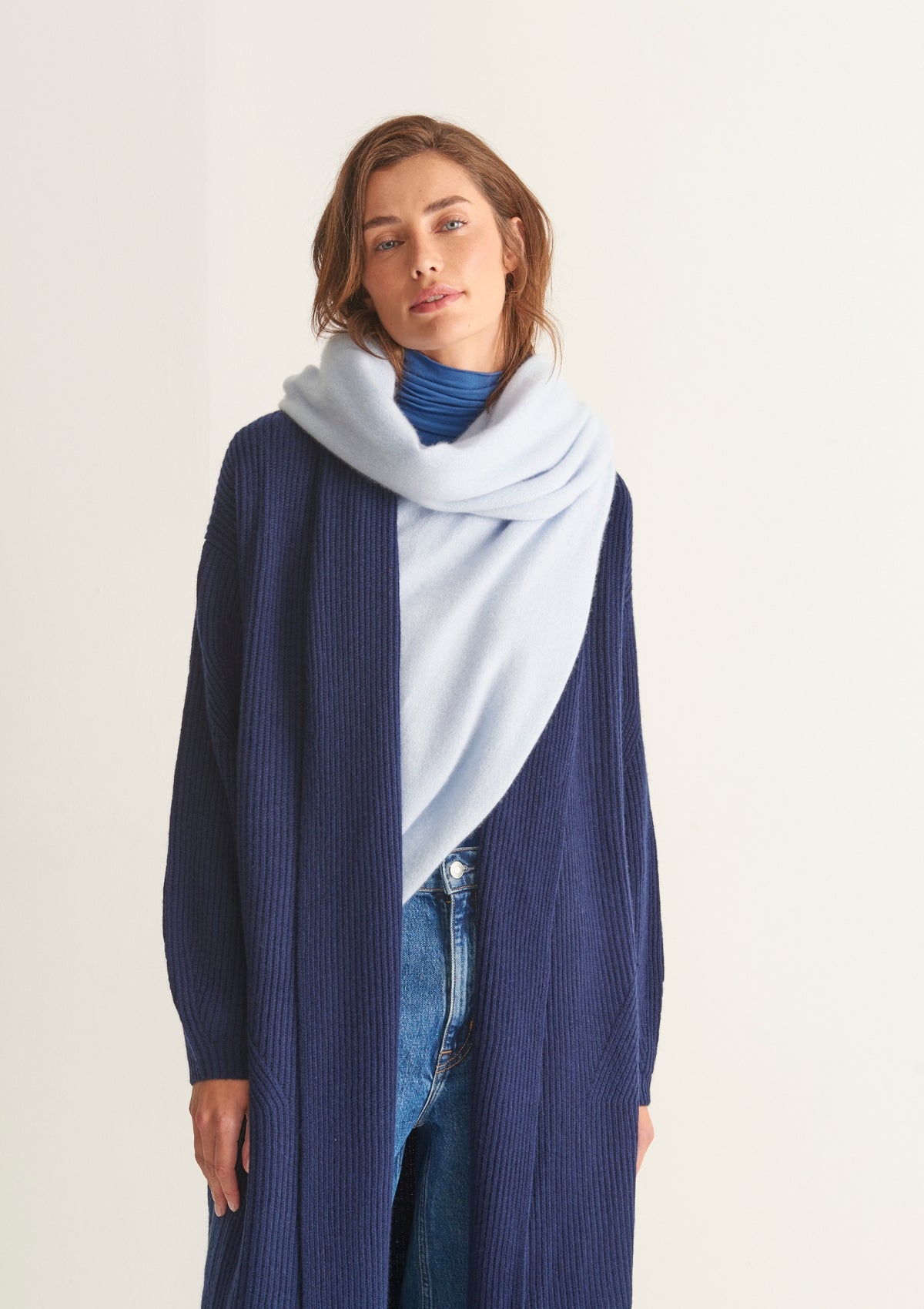 Cashmere Lofty Blanket Scarf in Whisper Blue