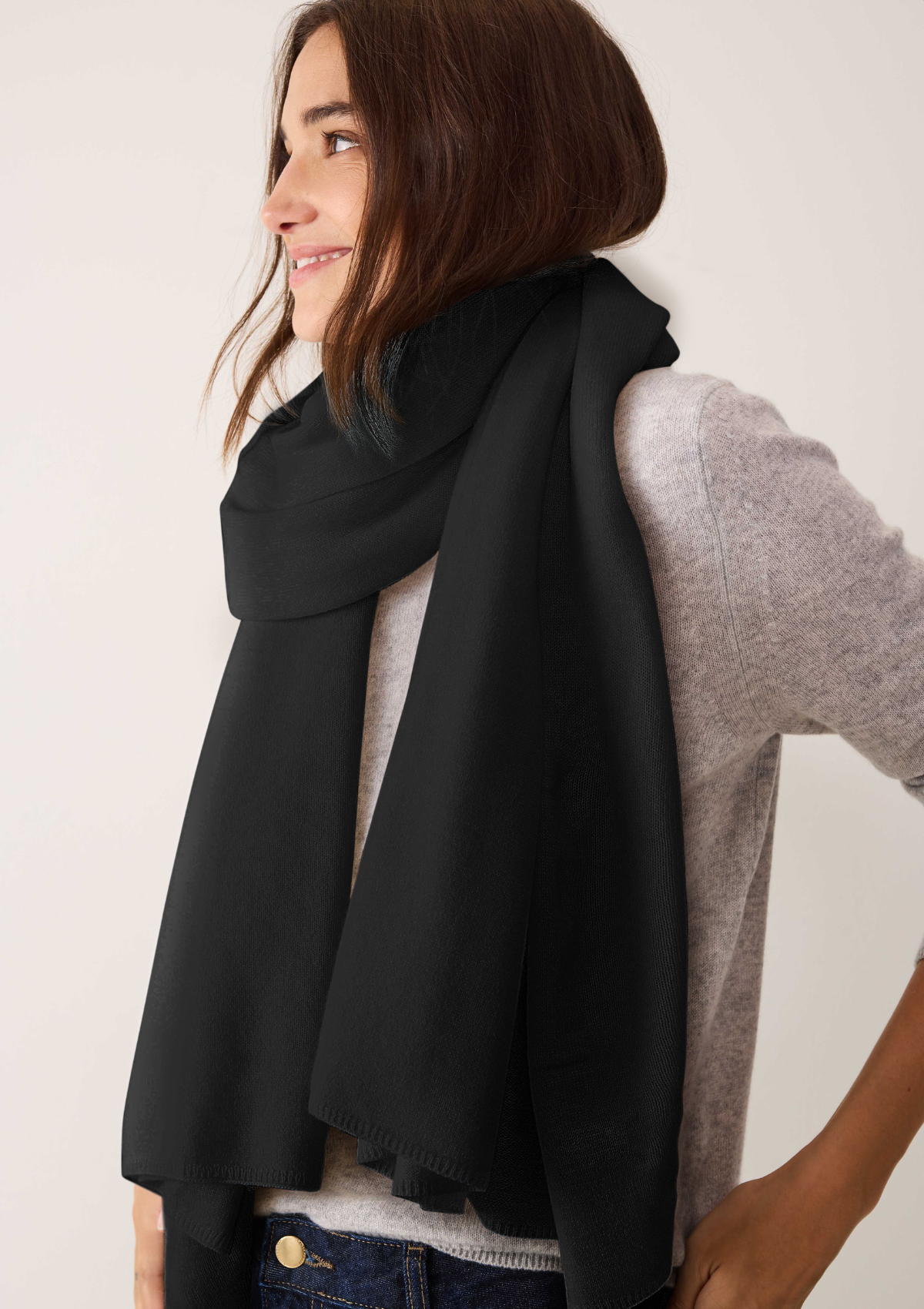 Cashmere Lofty Blanket Scarf in Black
