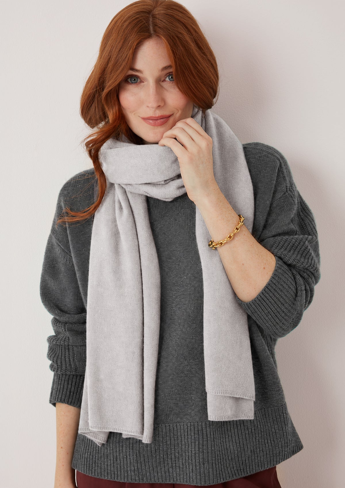 Cashmere Lofty Blanket Scarf in Foggy Grey