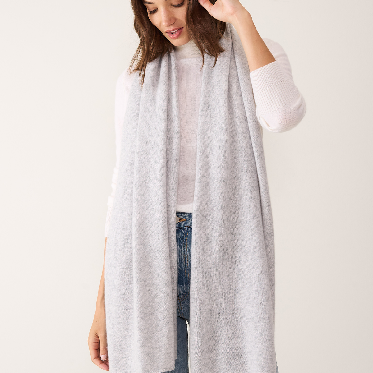 Cashmere Lofty Blanket Scarf in Foggy Grey - Main Image