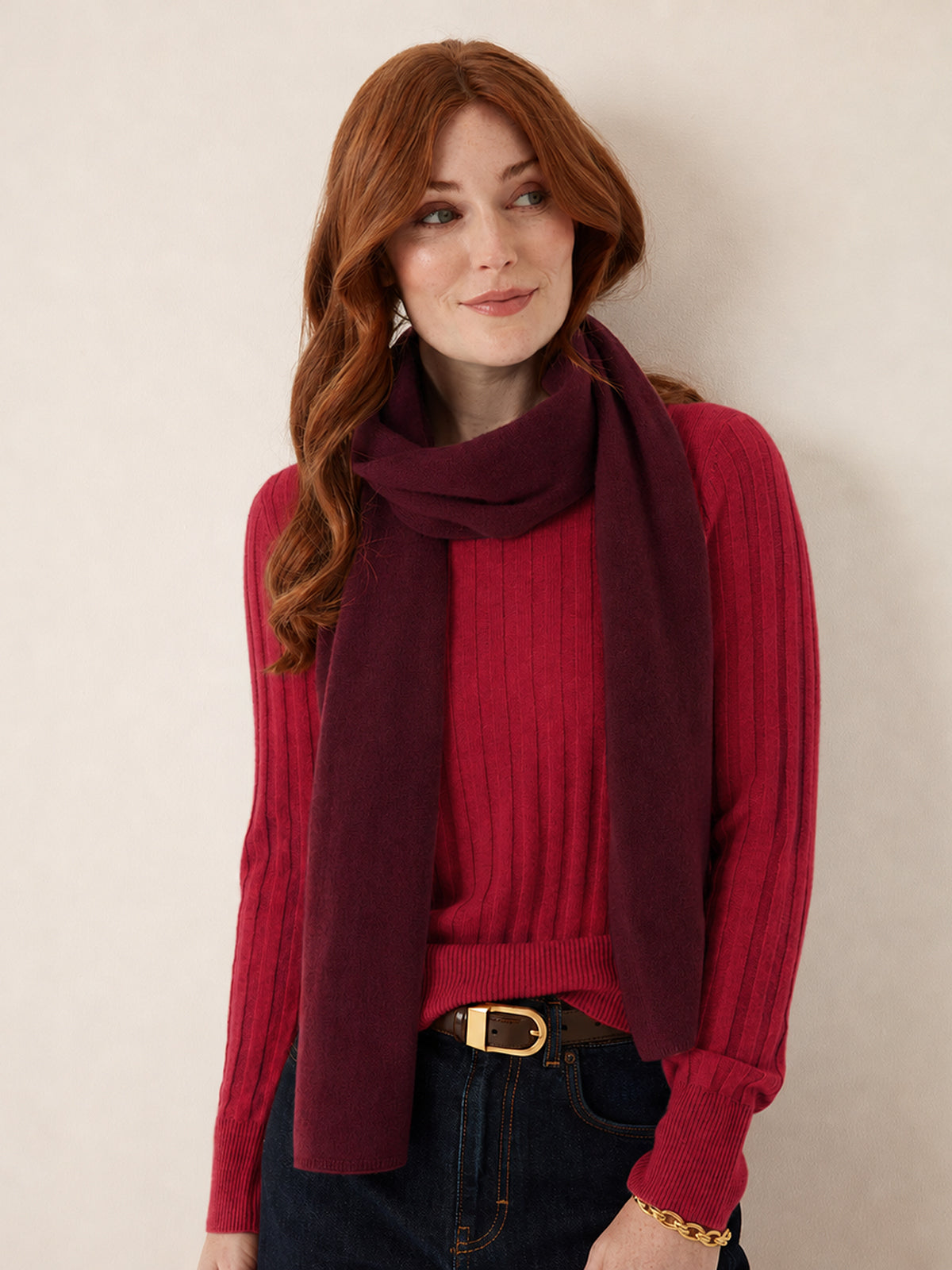 Lofty Cashmere Scarf in Barolo Red