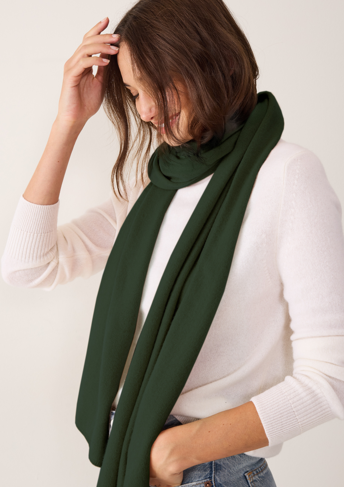 Lofty Cashmere Scarf in Rifle Green