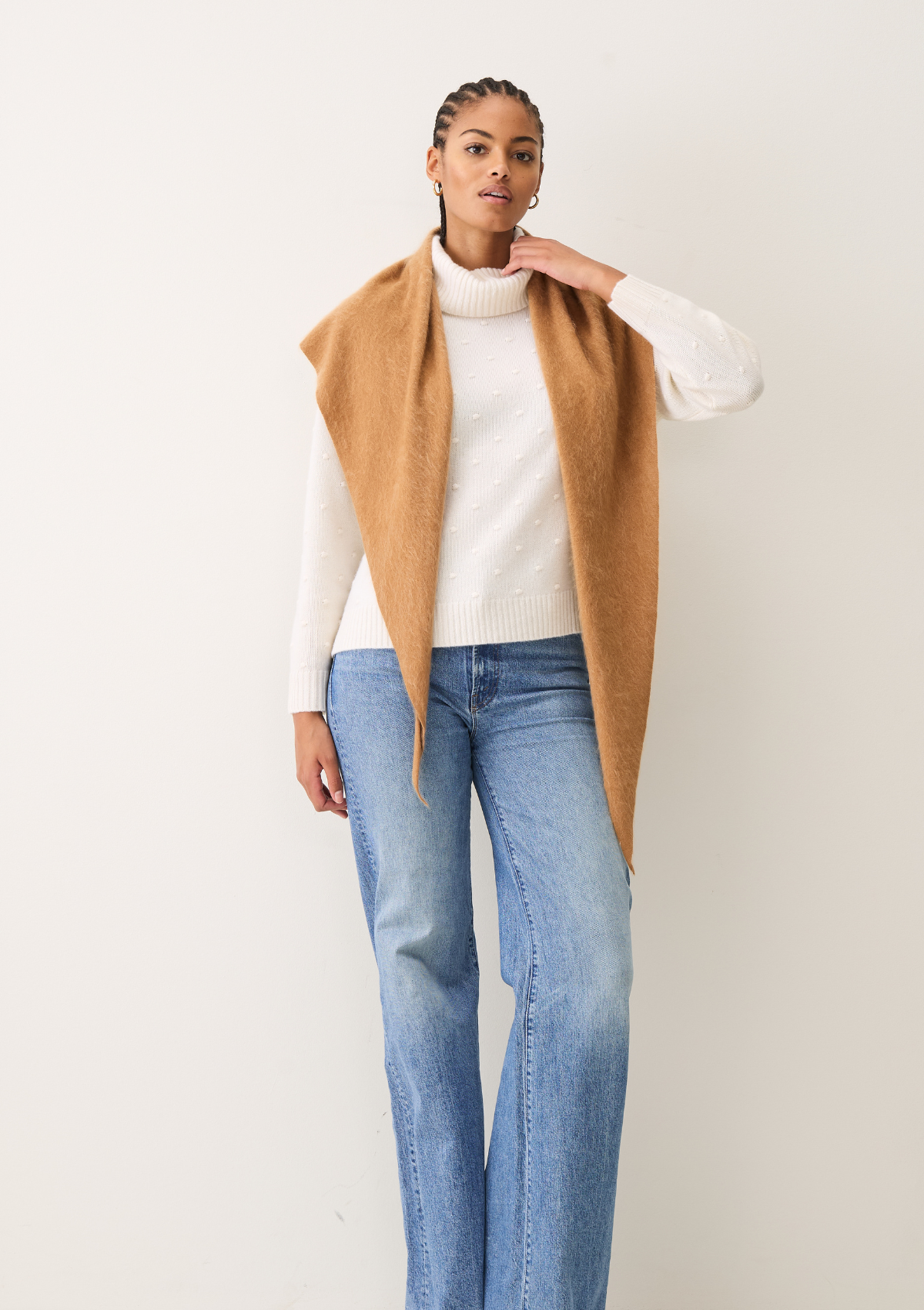 Brushed Triangle Cashmere Scarf in Earth Brown