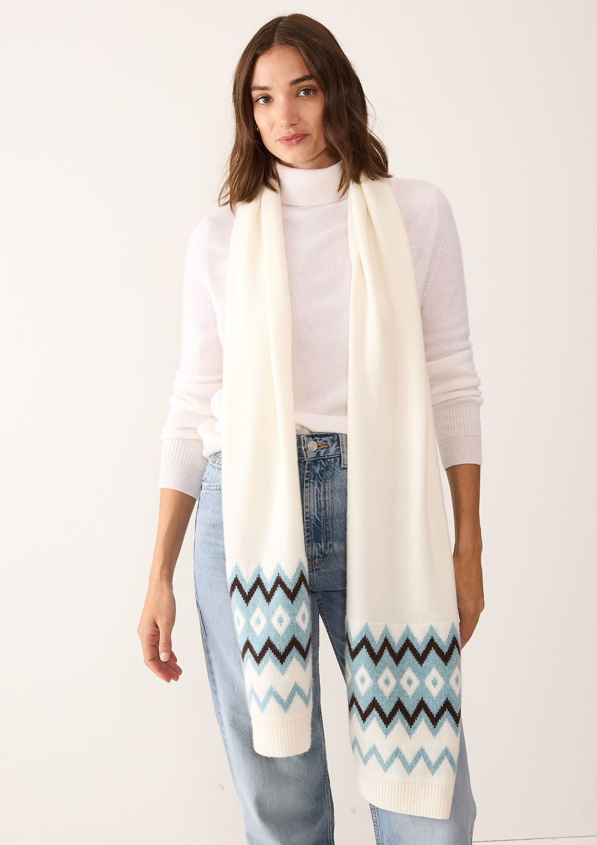 Scarf in Snow & Blue Nordic Mix