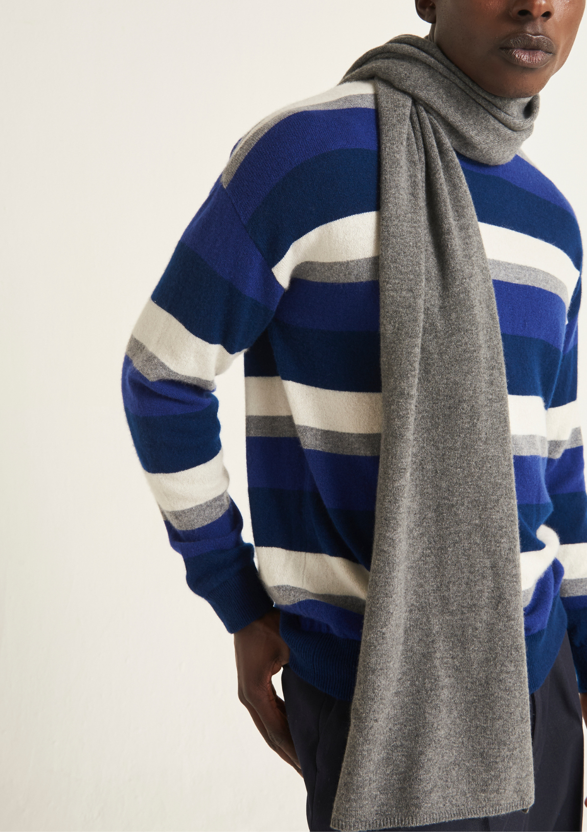 Mens Lofty Scarf in Derby Grey