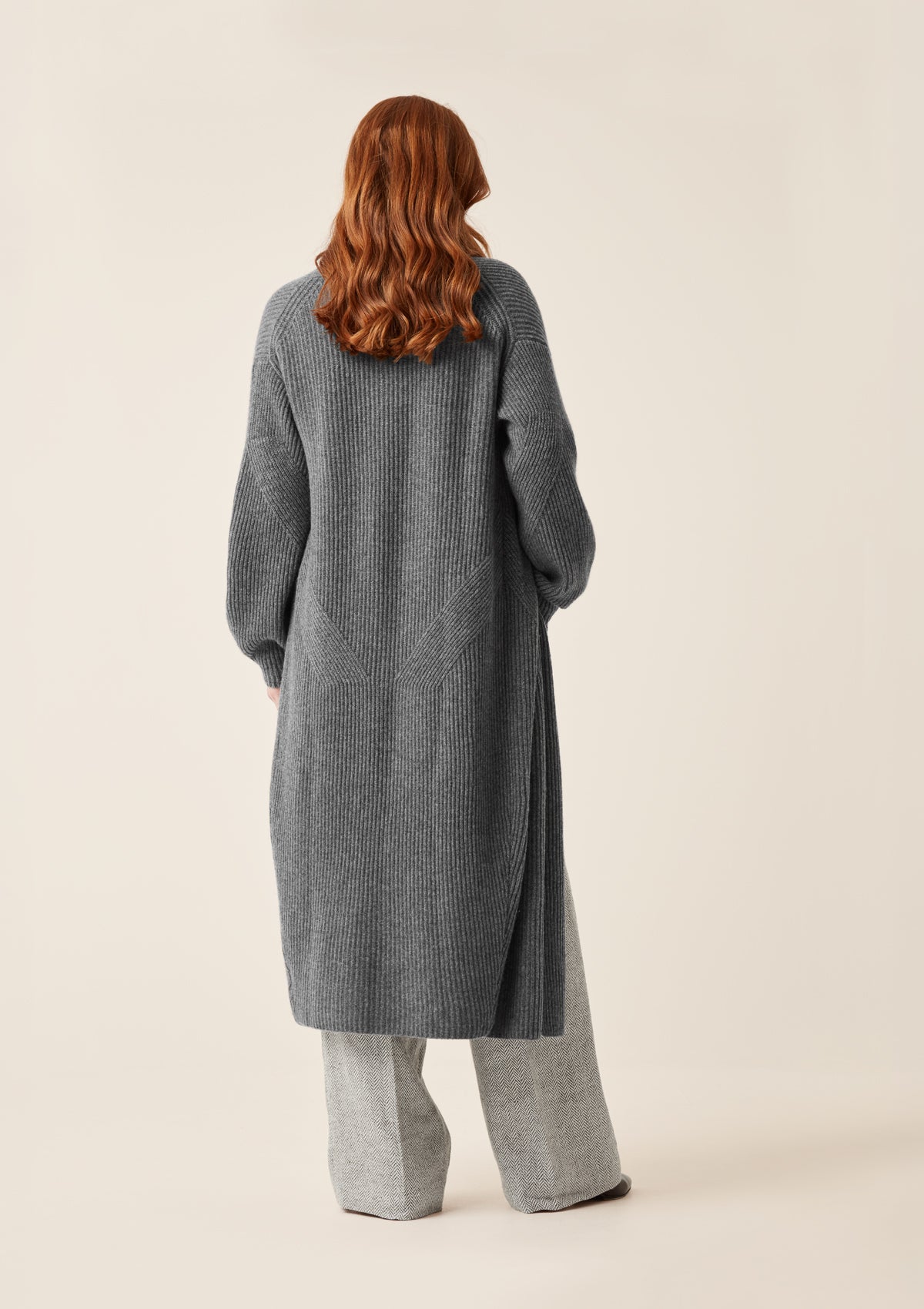 Ribbed Cashmere Coatigan in Pewter Grey