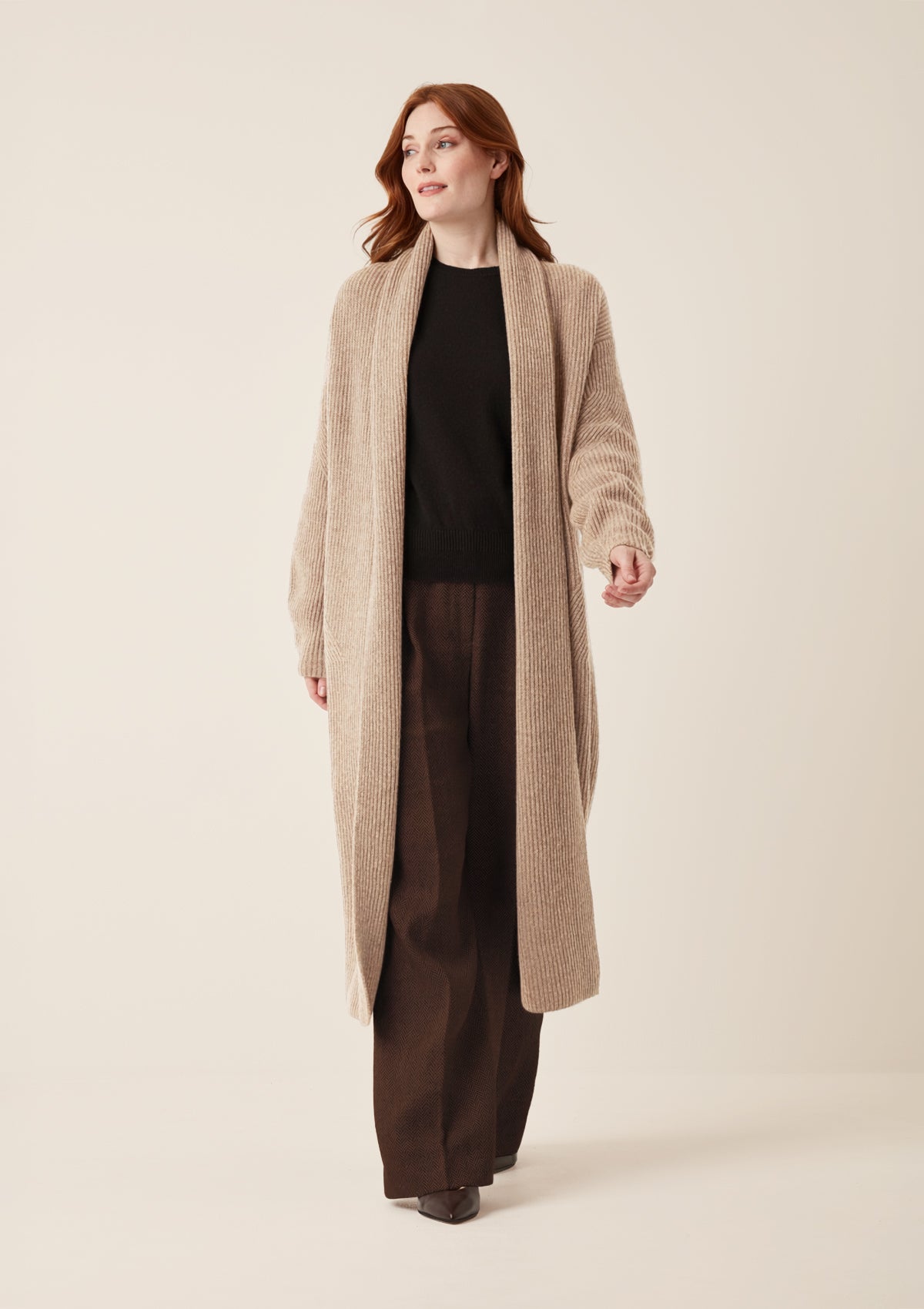 Ribbed Cashmere Coatigan in Toffee