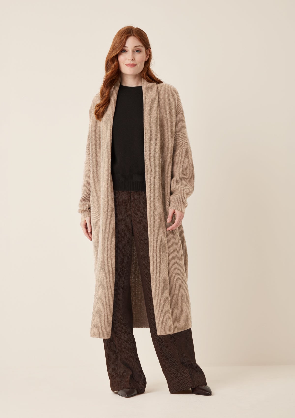 Ribbed Cashmere Coatigan in Toffee