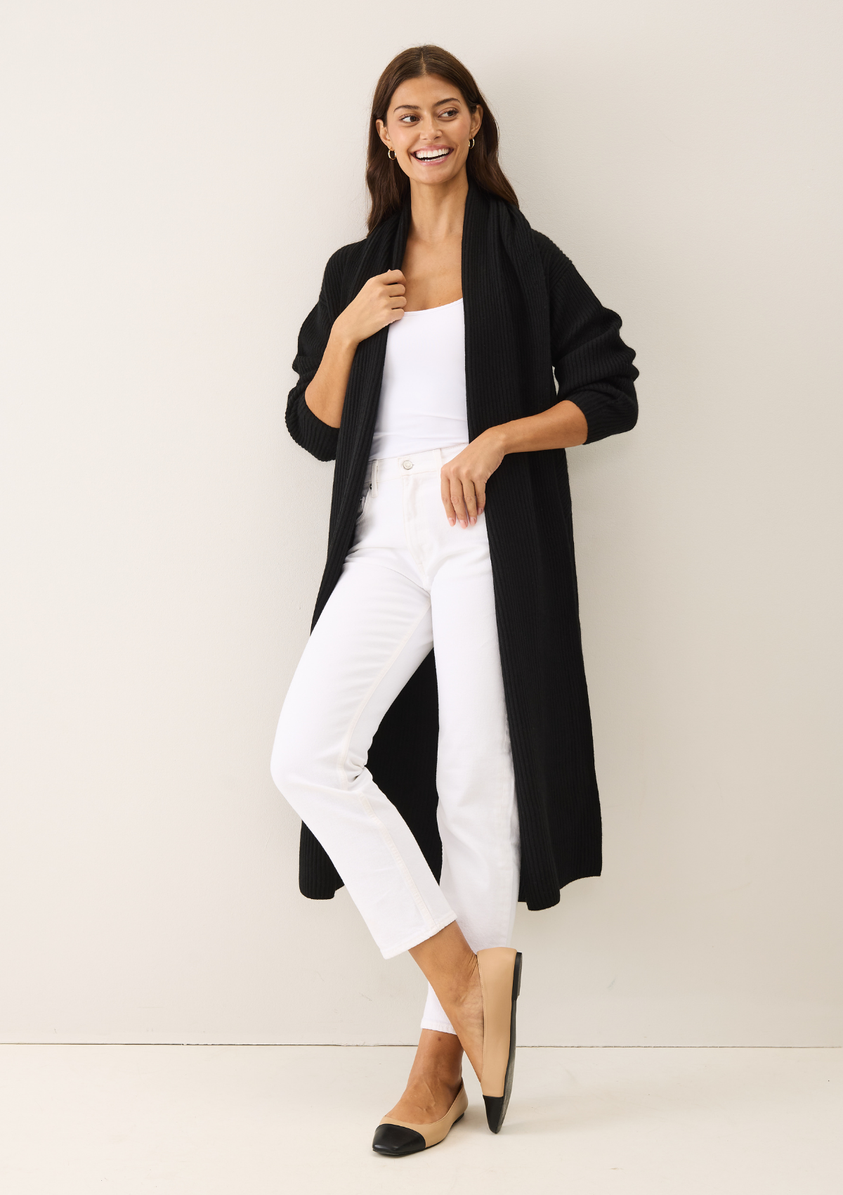 Ribbed Cashmere Coatigan in Black