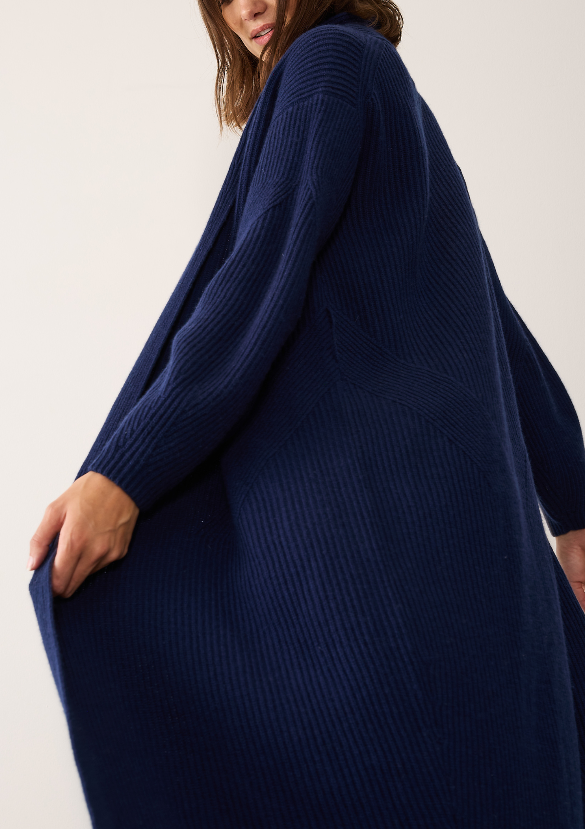 Ribbed Cashmere Coatigan in Midnight Blue