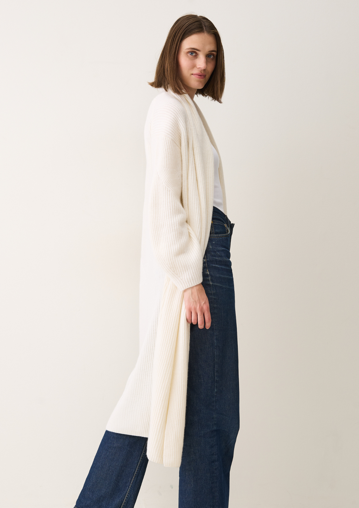 Ribbed Cashmere Coatigan in Snow White