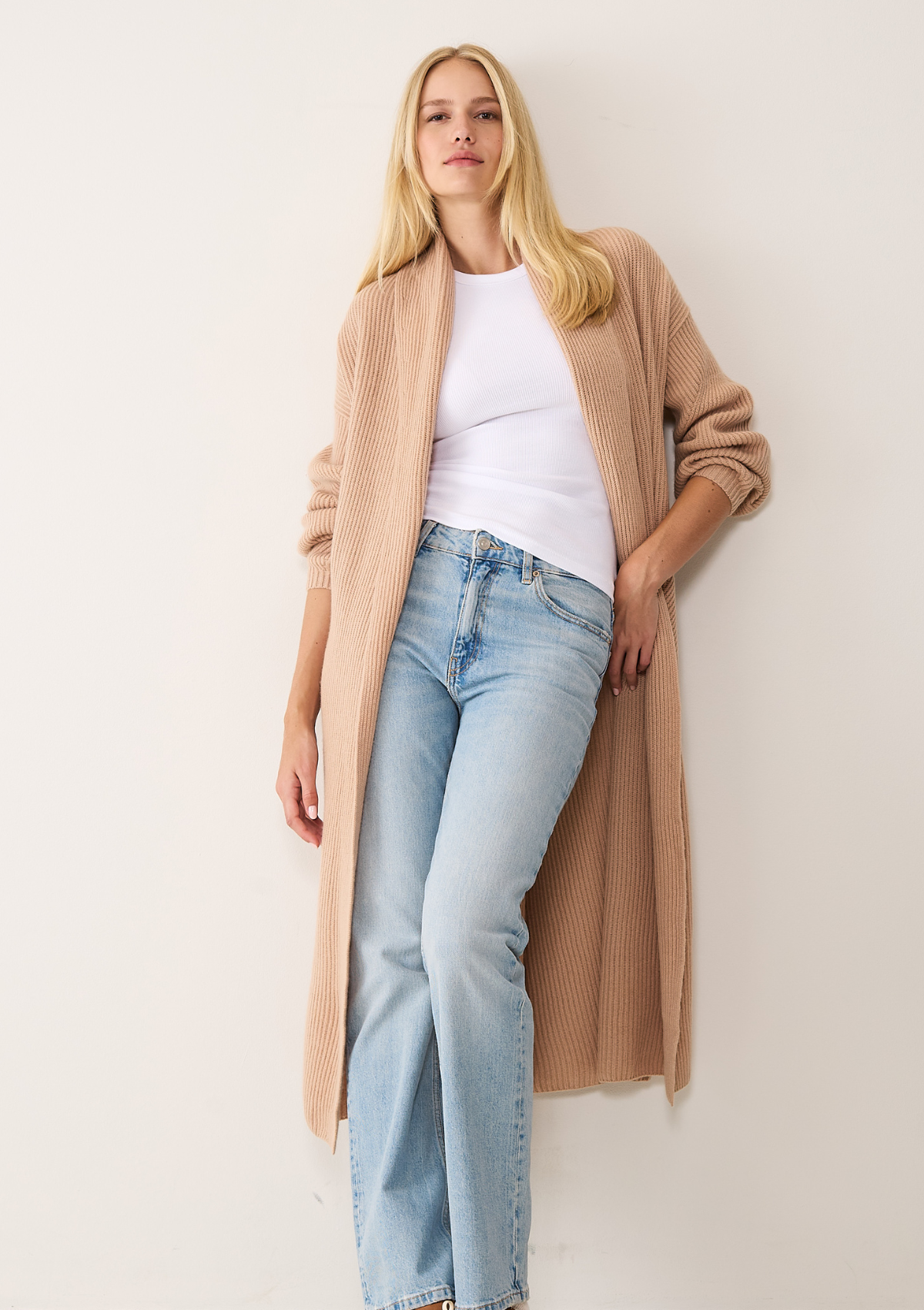 Ribbed Cashmere Coatigan in Toffee