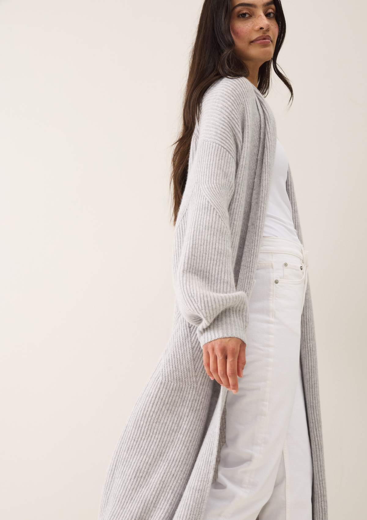 Ribbed Cashmere Coatigan in Foggy Grey