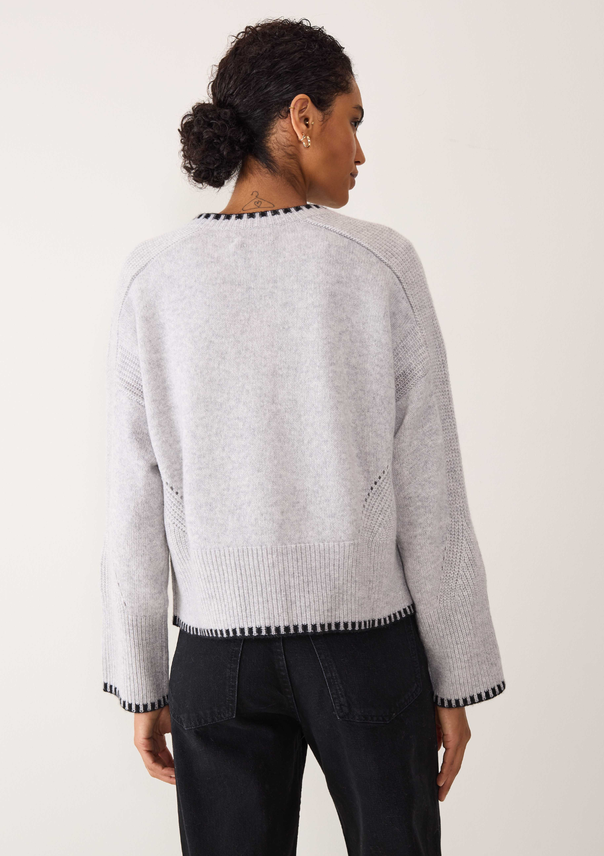 Cashmere Blanket Stitch Cardigan in Mist Grey