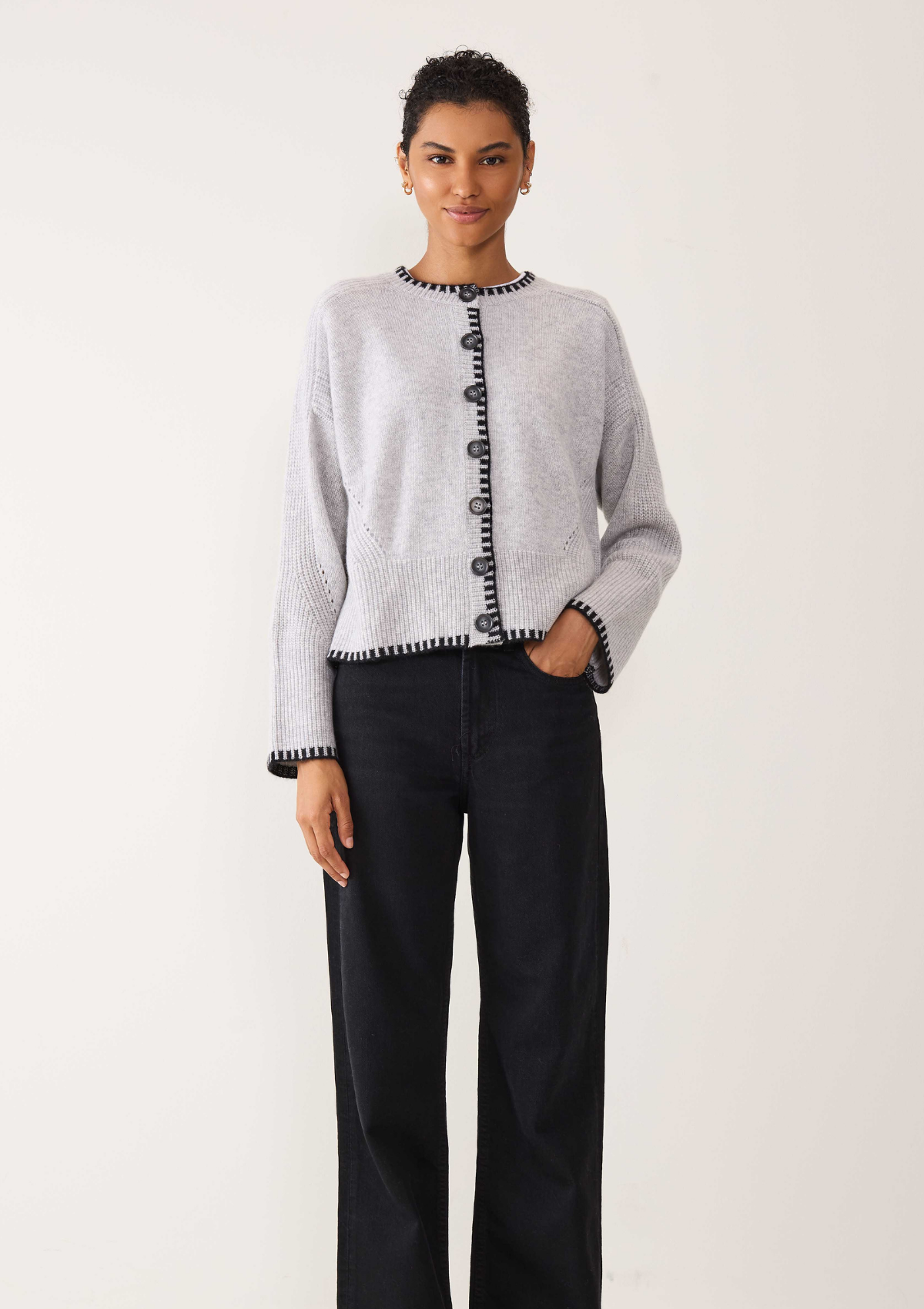 Cashmere Blanket Stitch Cardigan in Mist Grey