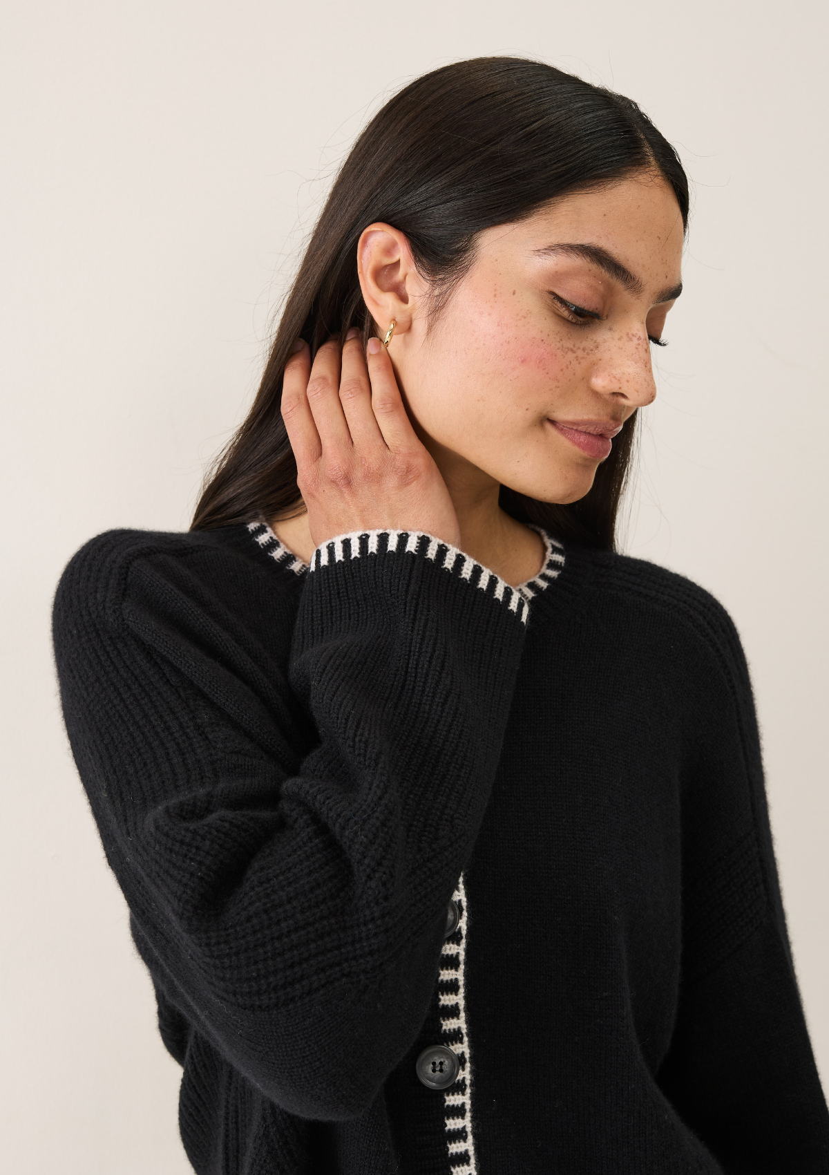 Cashmere Blanket Stitch Cardigan in  Jet Black