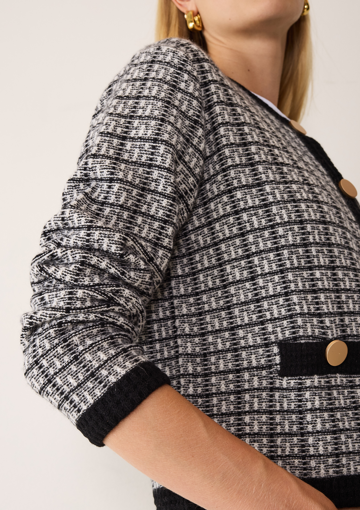 Textured Cashmere Crew Jacket in Black Check