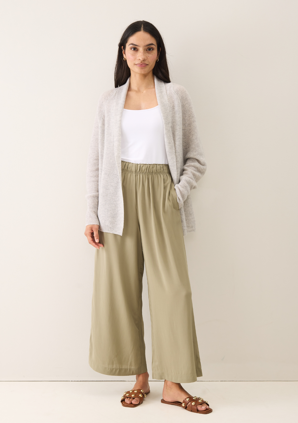 Relaxed Edge to Edge Cardigan in Foggy Grey