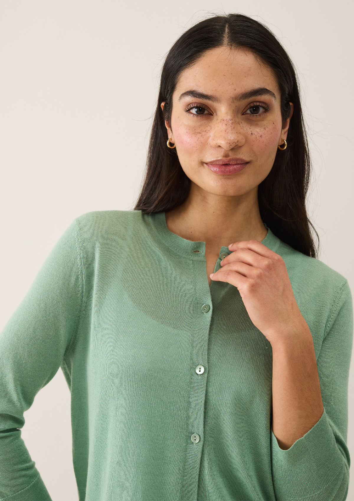 3/4 Sleeve Crew Neck Cardigan in Damsonfly Green