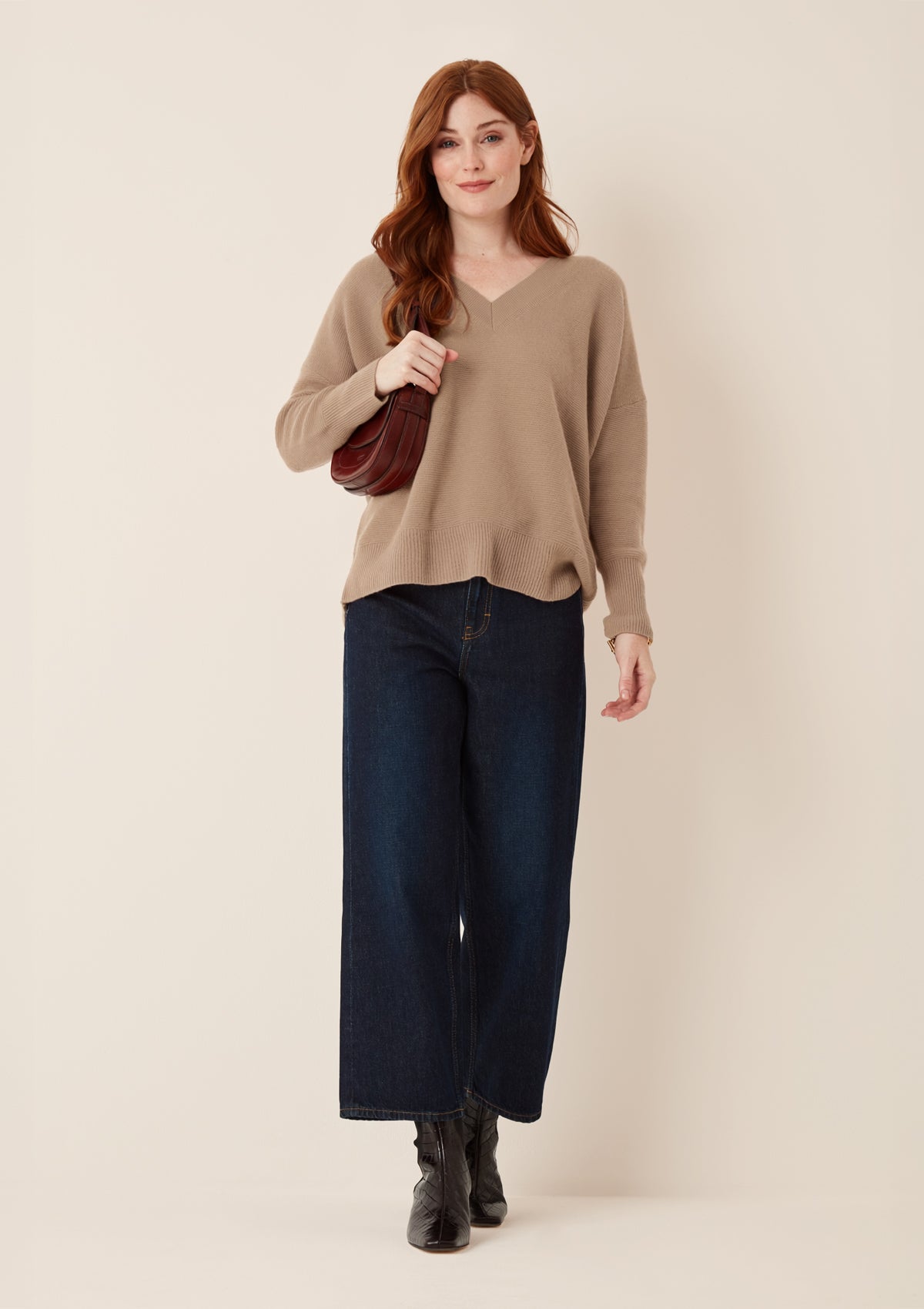 Relaxed Lofty V Neck Sweater in Chanterelle