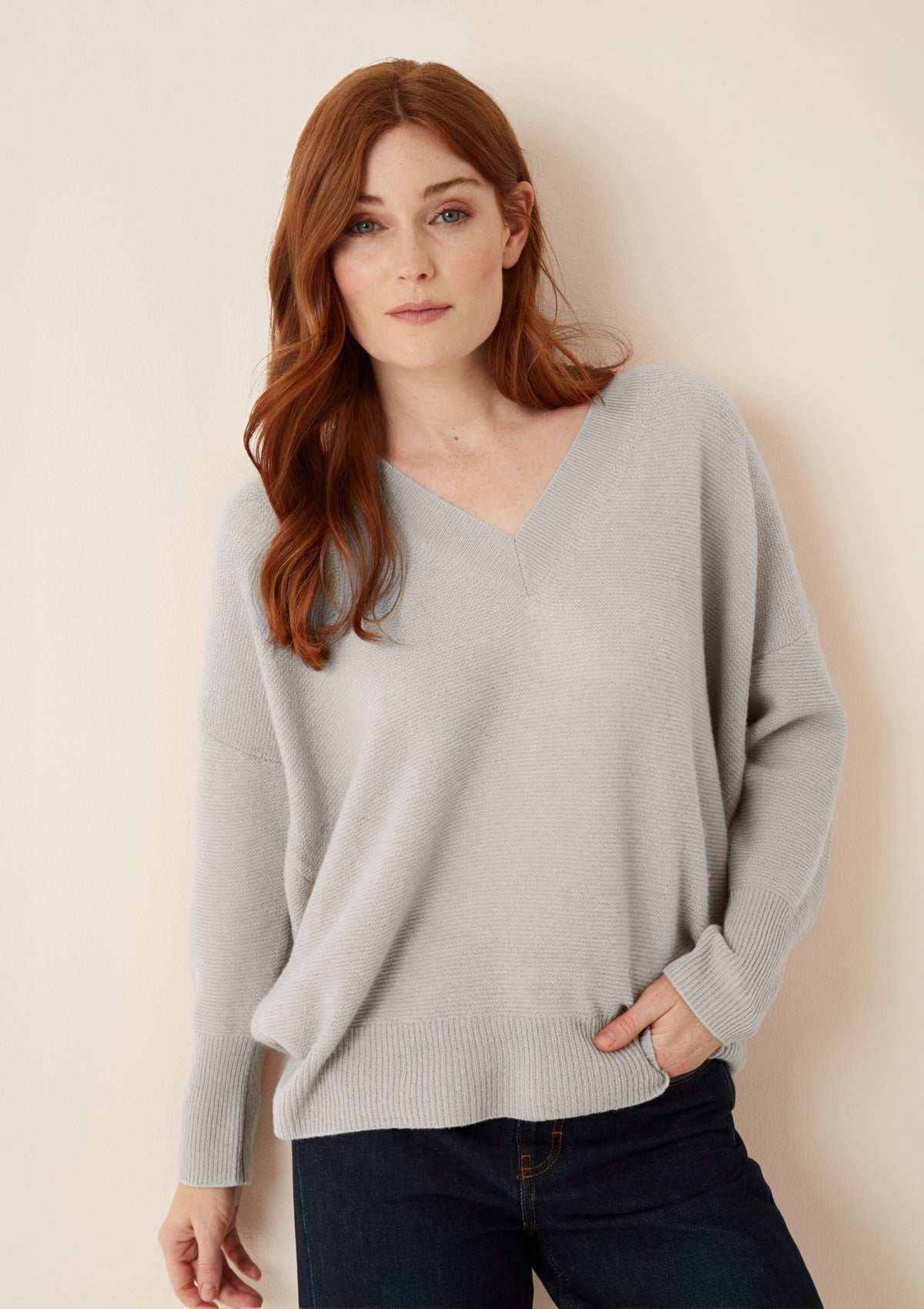 Relaxed Lofty V Neck Sweater in Foggy Grey