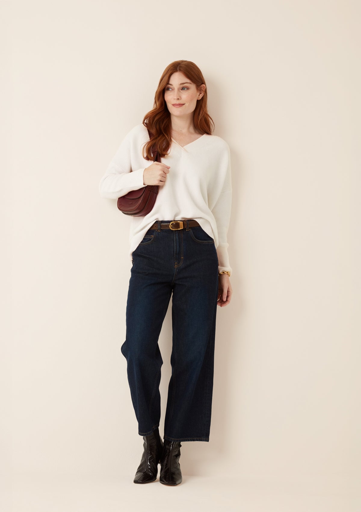 Relaxed Lofty V Neck Sweater in Snow White