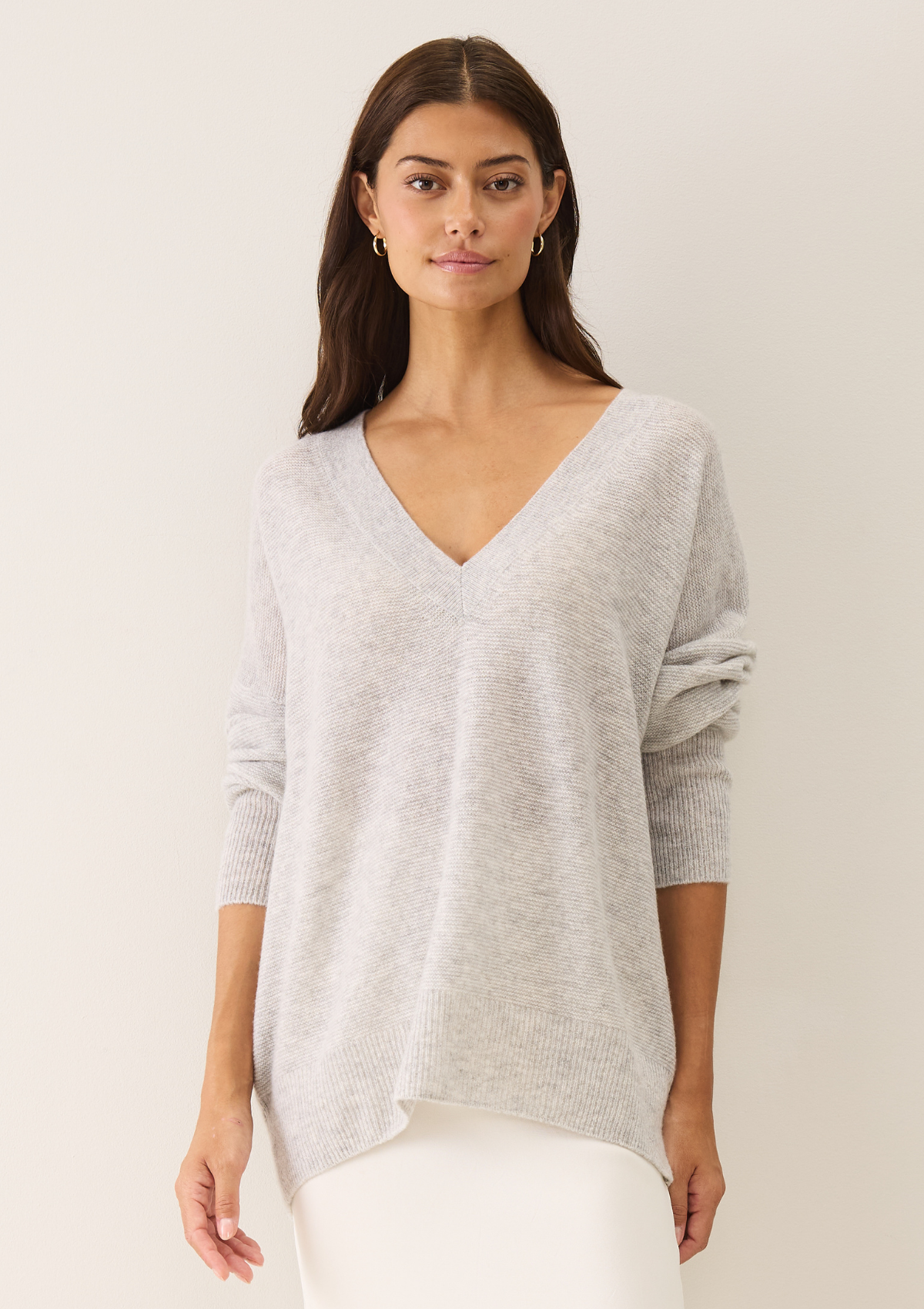 Relaxed Lofty V Neck Sweater in Foggy Grey