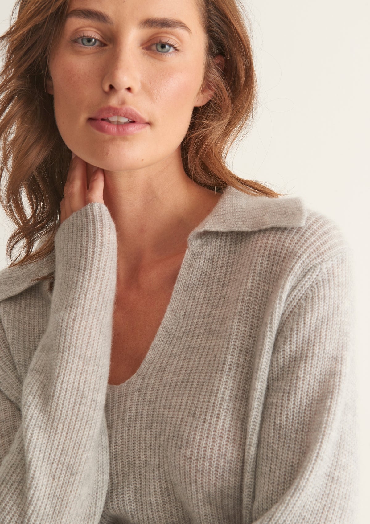 Cashmere Open Collar Sweater in Foggy Grey
